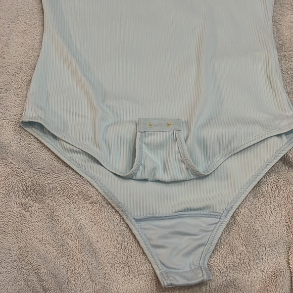 Brand new bodysuit baby blue - Picture 4 of 5